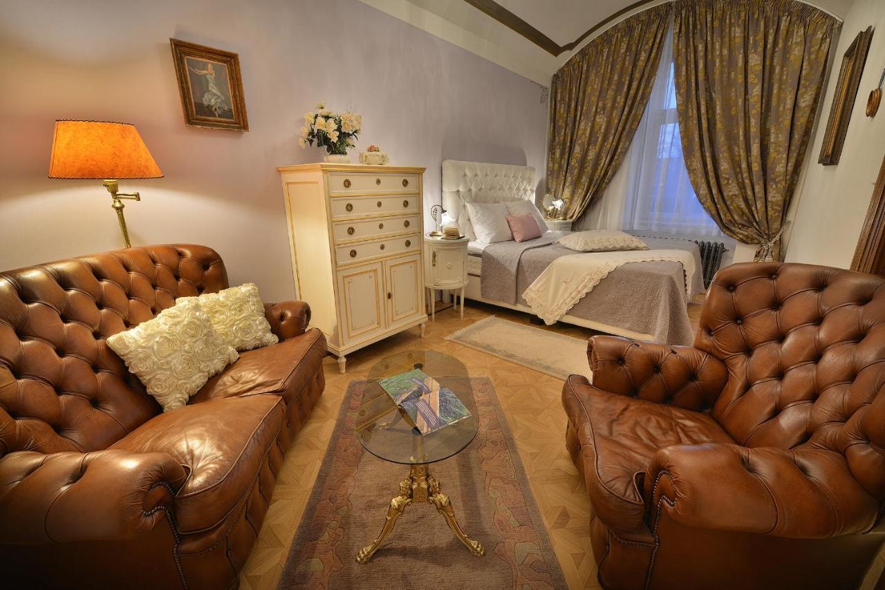 Apartman Dalia Janackovo Nabrezi ปราก ภายนอก รูปภาพ